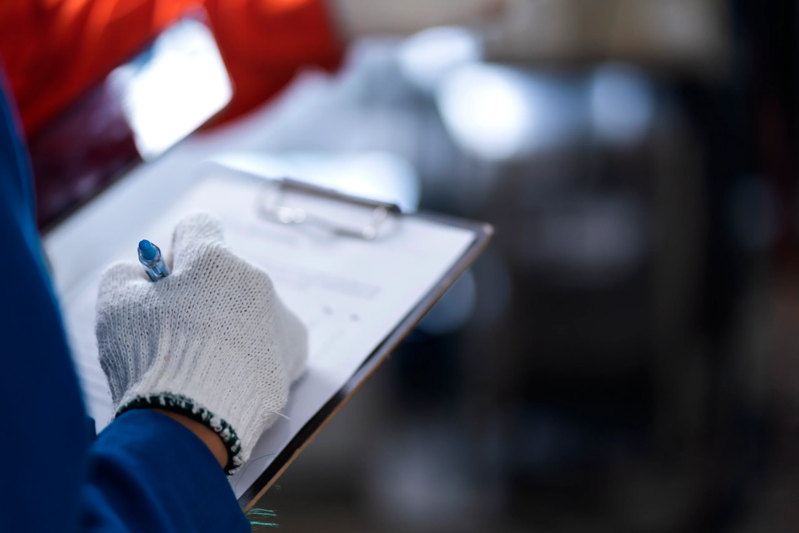 استعلام رایگان و خدمات پرداخت عوارضی خودرو در این مرکز انجام می‌شود